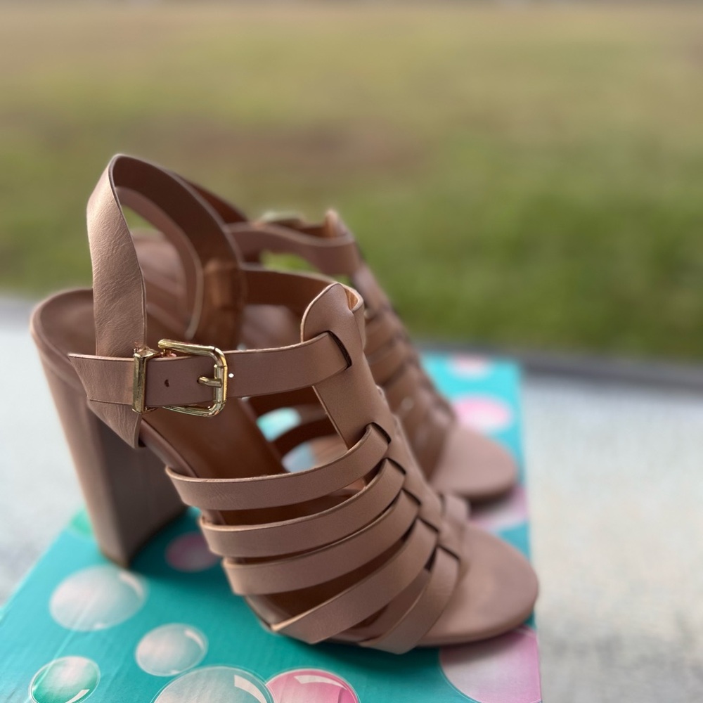 Women’s heels